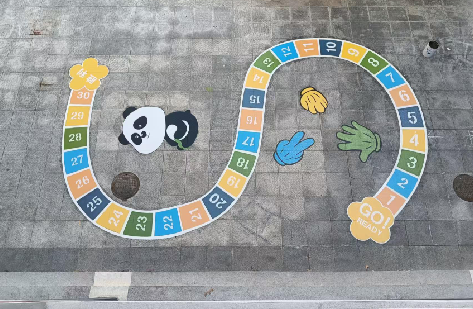 文成地面游戏彩绘