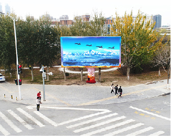 文成户外大屏广告投放要点。